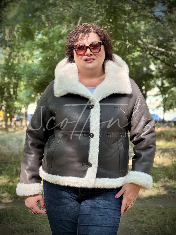 Дублянка жіноча коротка графітова з білим хутром еконорки 061