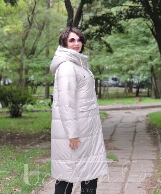 Двохсторонній пуховик жіночий довгий з екопухом гаги Ніжний Хакі/Пташине молоко