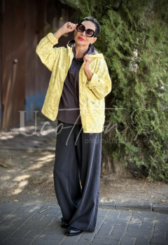 Вітровка натуральна коттонова ванільно-жовта з футуристичними літерами Sunshine