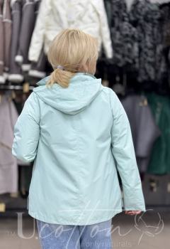 Вітровка жіноча plus size з водовідштовхувальної плащівки 1183 Лазуровий Крокус 