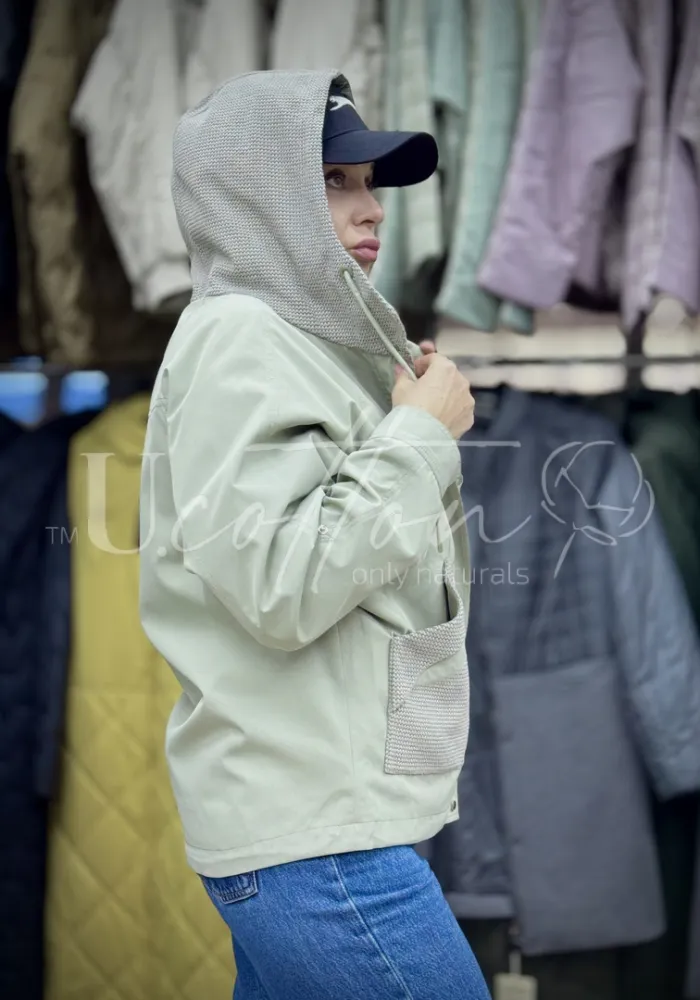 Вітровка (куртка) водонепроникна коротка з кишенями та капюшоном із саржі 1198 світло-зелена Рання М'ята