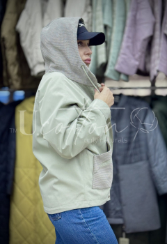 Вітровка (куртка) водонепроникна коротка з кишенями та капюшоном із саржі 1198 світло-зелена Рання М'ята