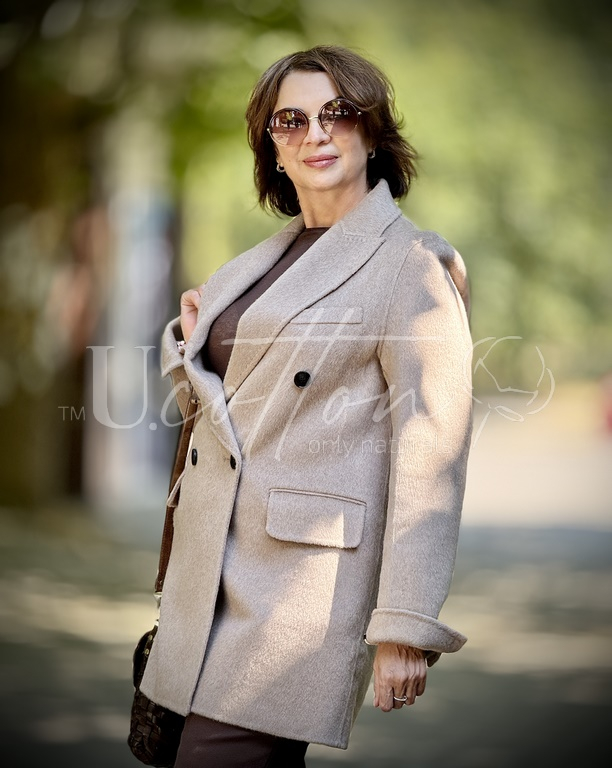 Піджак французький жіночий подовжений із кашеміру Лате (світлий беж) 2582