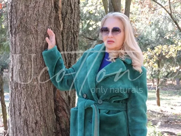 Шуба з австралійської вовни (шерсть) лазурова Туркуаз