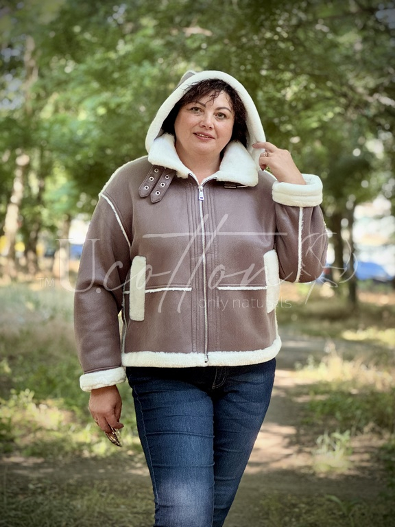 Дублянка жіноча графітова з білим хутром еконорки 279