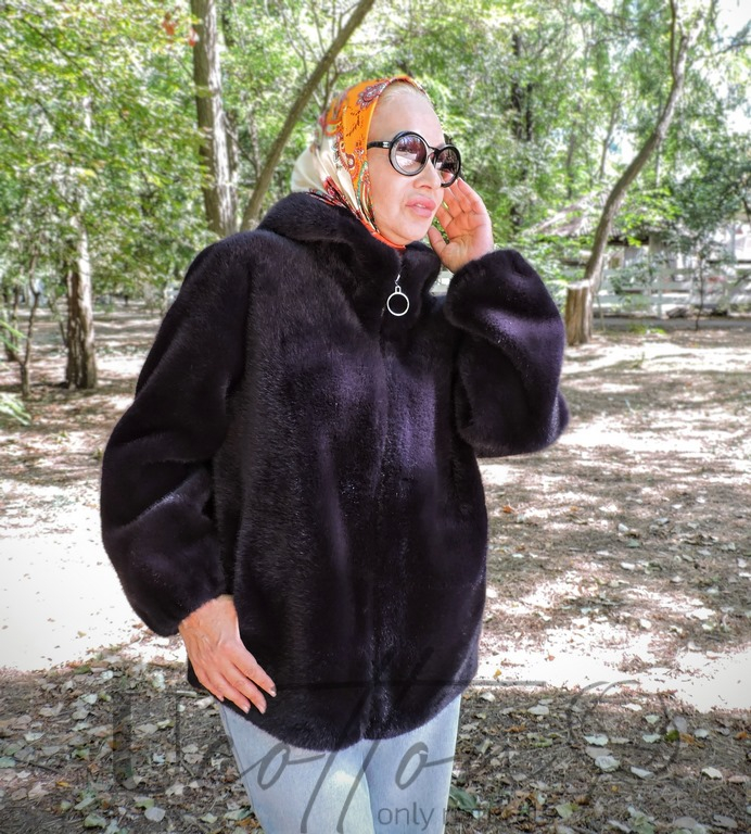 Шубка (напівшубок) з ніжного екохутра темно-синього кольору Синя Ніч