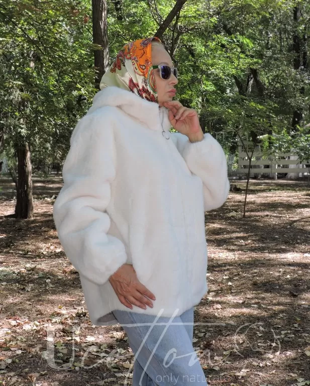 Шубка (напівшубок) з ніжного екохутра фіолетового кольору Повітряні Вершки