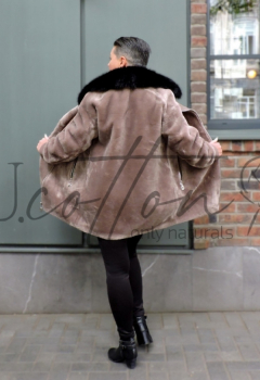 Шуба (напівшубок) із екологічного мериносу кольору мокко