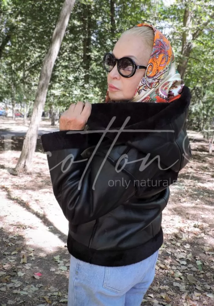 Дублянка жіноча коротка косуха авіатор чорна Агат 7837