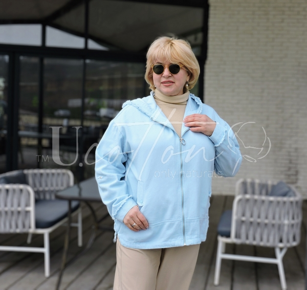 Вітровка коттонова натуральна із тканини Софт Джинс небесно-блакитна