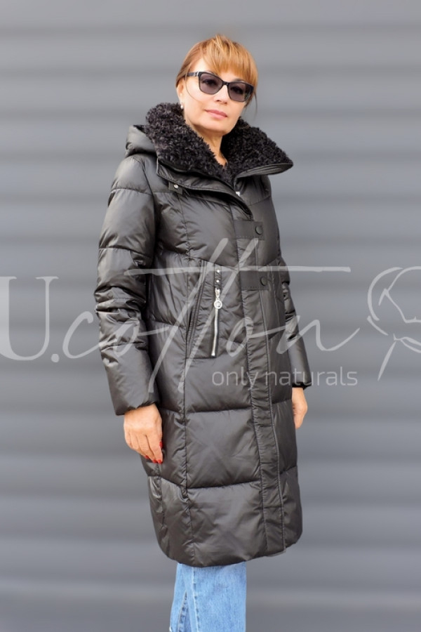 Пуховик чорний (подовжене пальто) з коміром з екохутра під овчину