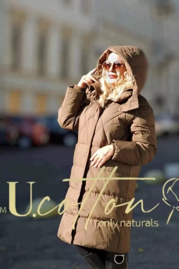 Подовжене стьобане пальто (пуховик) насичено-брунатного кольору Camel	