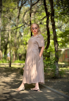 Сукня - втілення літньої елегантності
